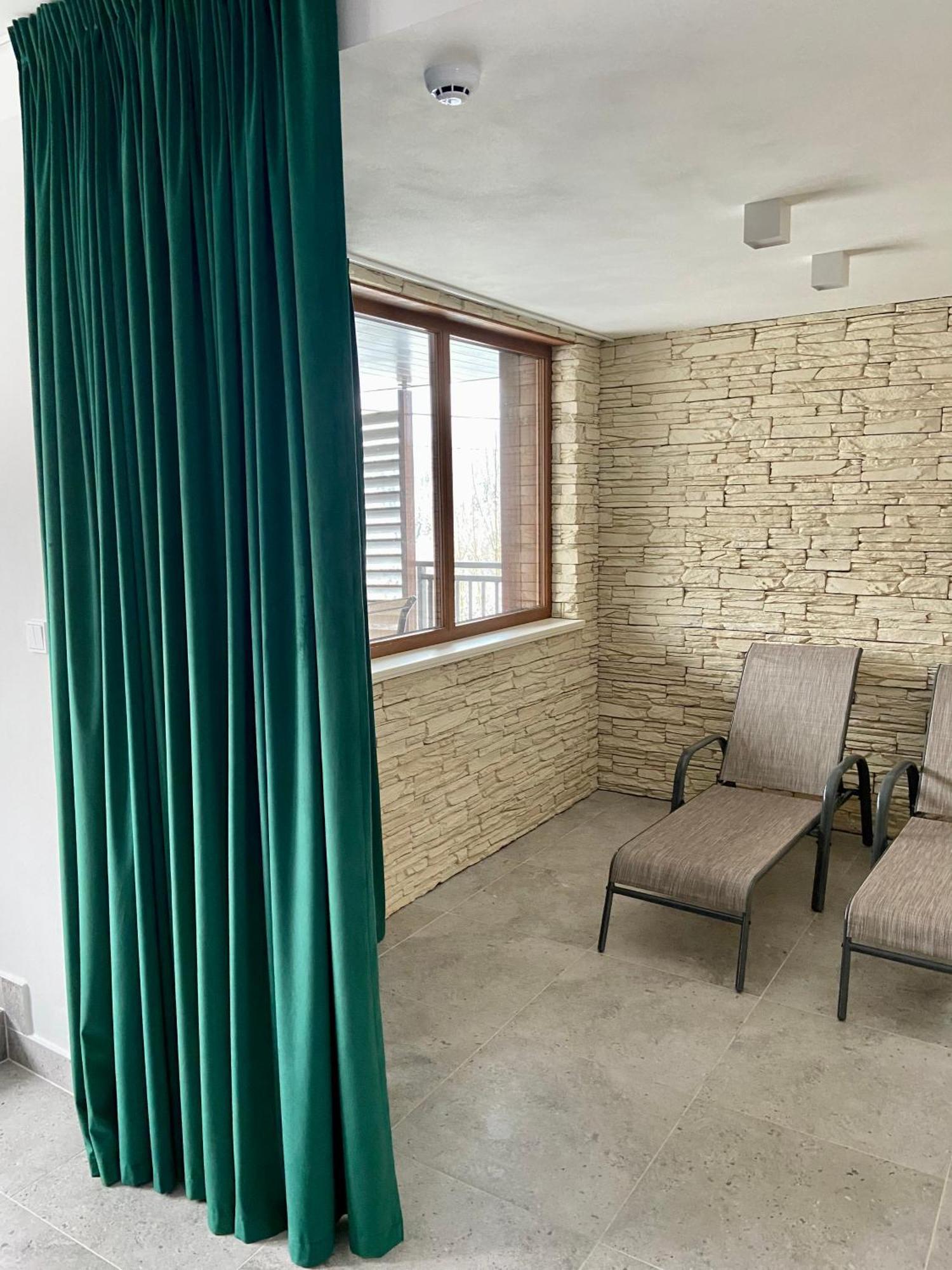 Utulny Apartman V Srdci Krkonos Se Saunou Jablonec nad Jizerou Exterior photo